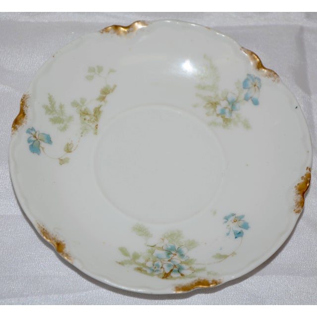 Haviland & Co. Limoges Haviland H & C Van Heusen Charles Co. New York Pair of Cup and Saucers - Service for 2 For Sale - Image 4 of 8