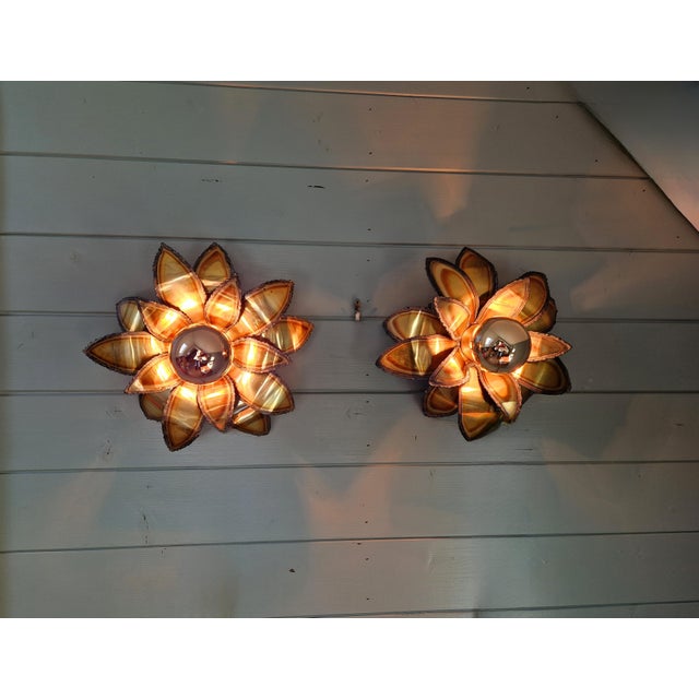 Maison Jansen Floral Brass Wall Sconces from Maison Jansen, 1970s, Set of 2 For Sale - Image 4 of 17