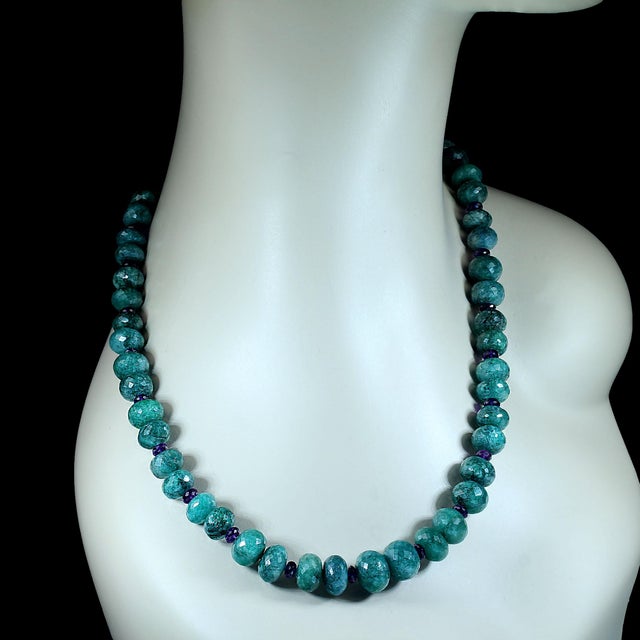 Discover the timeless beauty of this stunning 22-inch Emerald Matrix necklace, expertly crafted with graduated faceted...