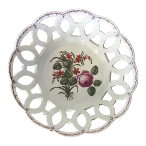 Antique 18th Century Worcester Floral Design Porcelain Bowl