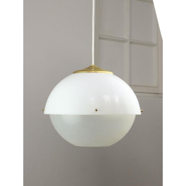 Italian Space Age Pendant in Brass and Acrylic Glass, 1970s For Sale - Image 14 of 18