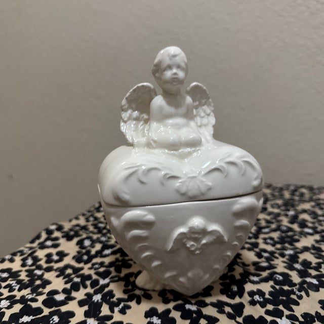 Vintage White Porcelain Cherub Heart Trinket Box For Sale - Image 9 of 9