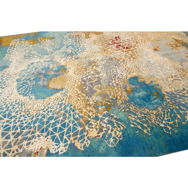 Modern Golden and Teal Abstract Indian Handmade Coastal Designed Wool & Silk Rug For Sale In New York - Image 6 of 10