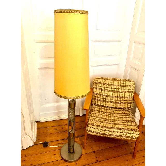1970s Vintage Floor Lamp in Chrome and Textured Glass by Richard Essig, 1970s For Sale - Image 5 of 9