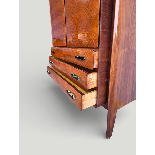 Mid-Cntury Modern Italian Wardrobe in Teak from La Permanente Mobili Cantu, 1950s For Sale - Image 15 of 18
