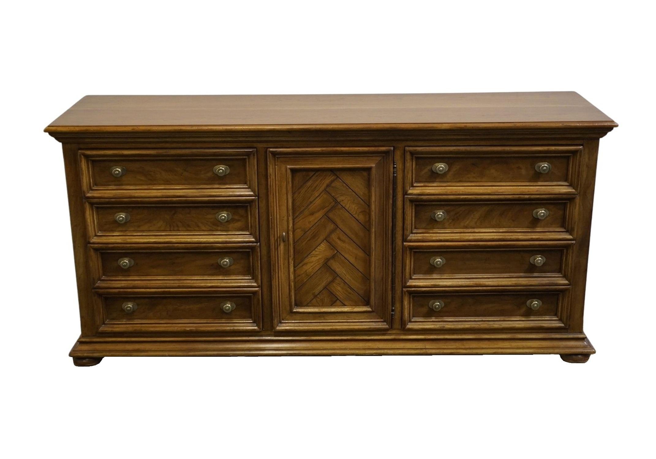 Late 20th Century Drexel Heritage Chartwell Collection Rustic