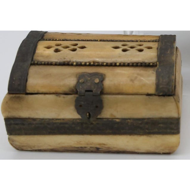 Curated Set of 3 Vintage Handcrafted Camel Bone & Brass Trinket Boxes For Sale - Image 11 of 15