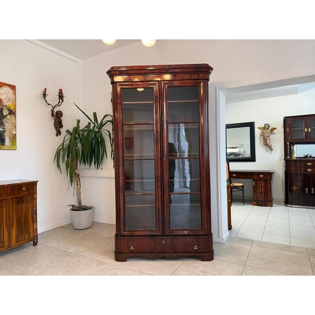 Late Biedermeier Display Cabinet in Mahogany For Sale - Image 13 of 16