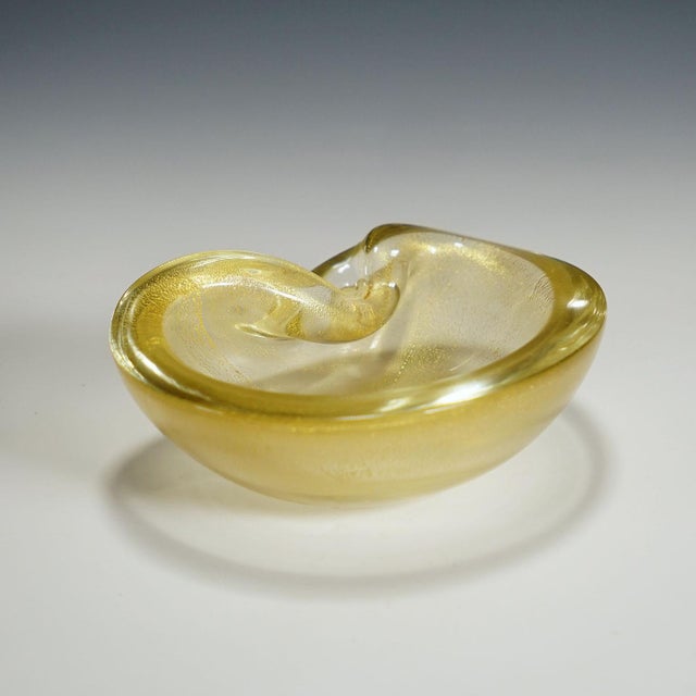 Vintage Art Glass Bowl with Gold Foil, Murano Italy 1950s A vintage Venetian art glass bowl most probably designed by...