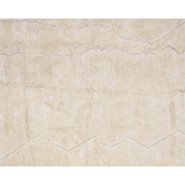 Textile Asymmetric Cross Tone-on-Tone Hand-Knotted Wool Rug | 12'11" X 10'0" | One of a Kind For Sale - Image 7 of 8