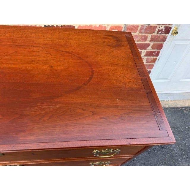 Antique Chippendale Style Hand Cut Dovetailed Top 4 Drawer Bachelor Chest. For Sale In Washington DC - Image 6 of 18