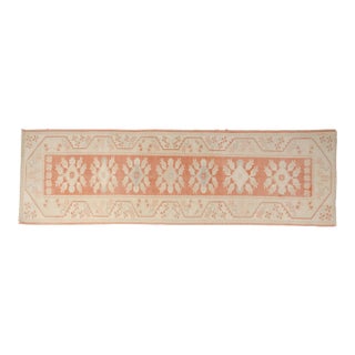 Muted Apricot & Cream Oushak For Sale