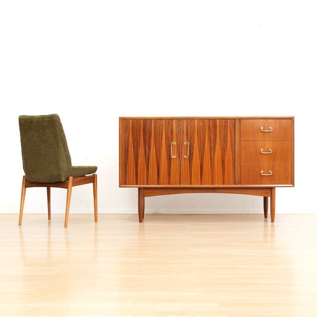 Mid Century Credenza by Peter Hayward for Vanson, Attributed For Sale - Image 10 of 10