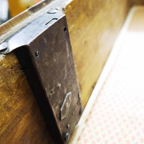 Wooden Chest of Drawers with Three Drawers and Geometric Inlays For Sale - Image 10 of 13