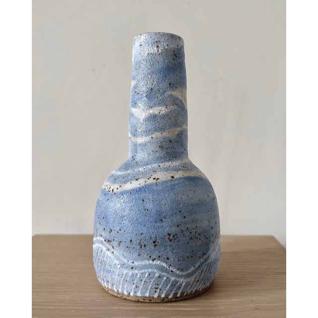 Contemporary Abstract Motif Bottle Vase in Blue and White For Sale - Image 3 of 6