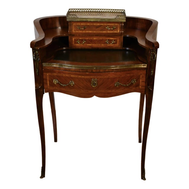 1890s Antique French Louis XV Walnut Inlaid Ladies Writing Desk Bonheur-Du-Jour For Sale