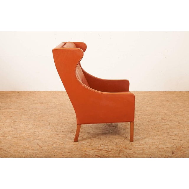 Børge Mogensen Model 2204 Wingback Armchair in Wood and Leather by Børge Mogensen for Frederica, 1963 For Sale - Image 4 of 16
