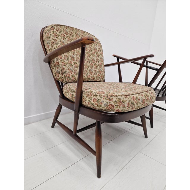 Windsor Sofa and Lounge Chairs by Lucian Ercolani for Ercol, 1950s, Set of 3 For Sale - Image 9 of 18