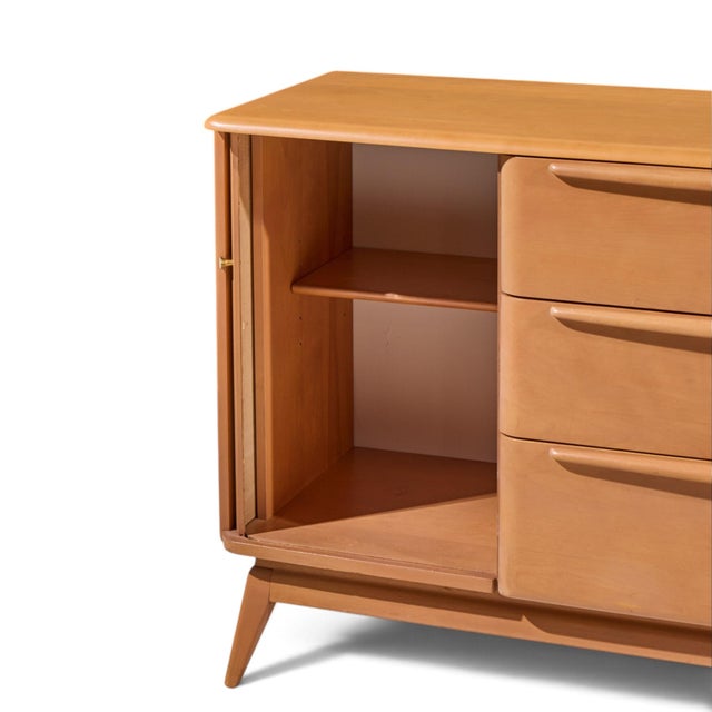 Heywood Wakefield Mid Century Champagne Tambour Door Sideboard Credenza With Hutch For Sale - Image 9 of 12