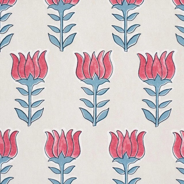 Contemporary SAMPLE - Schumacher Mia Tulip Fabric In Delft & Crimson For Sale - Image 3 of 4