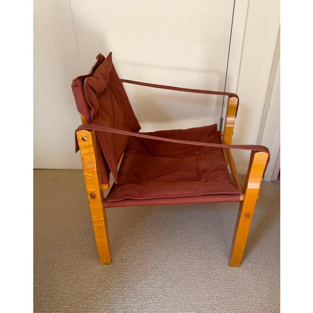 Burnt Umber Vintage Gold Medal Safari Sling Lounge Chair Attributed to Douglas Easlett/Arne Norell For Sale - Image 8 of 12