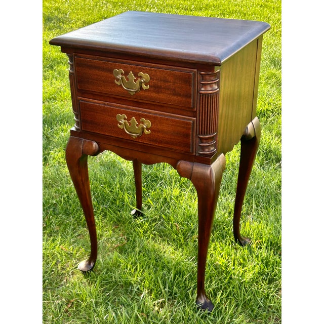 1950s Mahogany Nightstand End Side Table Queen Anne 2 Drawer Vintage For Sale - Image 5 of 13