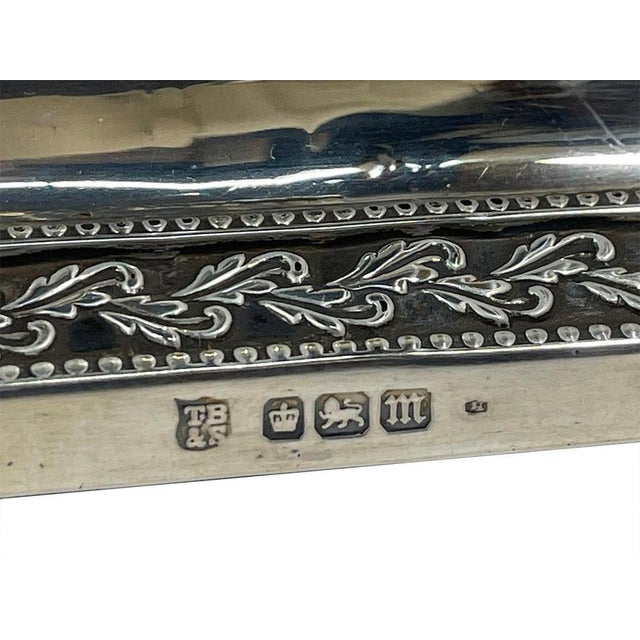 1900 - 1909 English Silver Candlesticks attributed to Thomas Bradbury, 1904, Set of 2 For Sale - Image 5 of 9