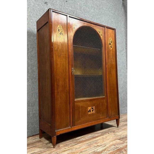 Art Nouveau Bookcase with Stylized Floral Motifs, 1900s For Sale - Image 4 of 6