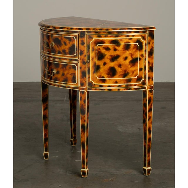 Brown 1980s Maitland Smith FAUX-Tortoise-Shell Console Table ‘Trompe L'oeil’ Masterpiece For Sale - Image 8 of 18