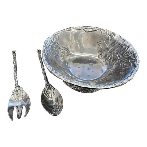 1980s Arthur Court Magnolia Salad Bowl and Serving Pieces- Pieces