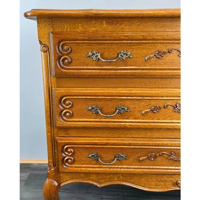 Vintage French Louis XIV Chest of Drawers For Sale - Image 3 of 13