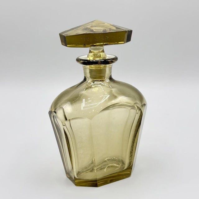 Glass Mid-Century Modern Amber Glass Decanter and Six Liqueur Glasses, 1950s, Set of 7 For Sale - Image 7 of 17