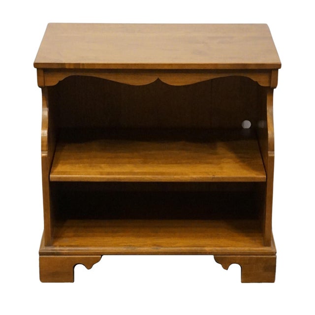 American Ethan Allen Heirloom Nutmeg Maple 27" Open Cabinet Accent End Table 10-9030 For Sale - Image 3 of 10
