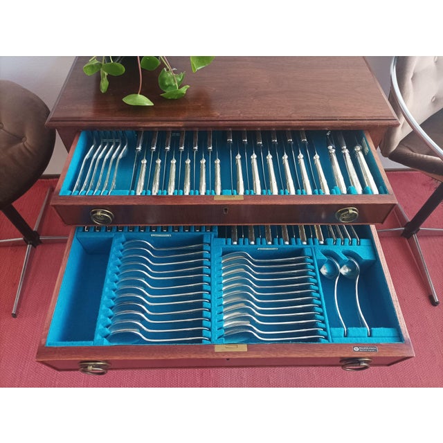 Canteen of Cutlery from Walker & Hall, 1930s, Set of 117 For Sale - Image 4 of 14