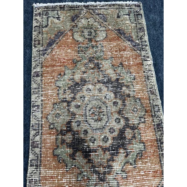 Turkish Yastik Rug 1'5" x 2'11" For Sale - Image 4 of 5