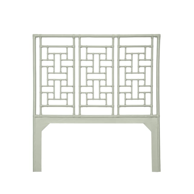 Transform your bedroom into a serene coastal retreat with the Ohana bed, a perfect blend of modern design and natural...