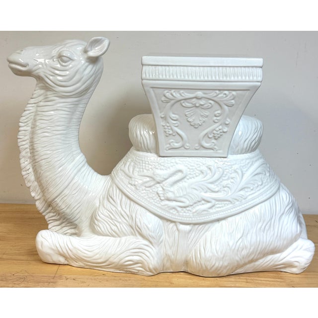Late 20th Century Italian Hollywood Regency Blanc de Chine Camel Garden Seat or Side Table, 1970s For Sale - Image 5 of 14