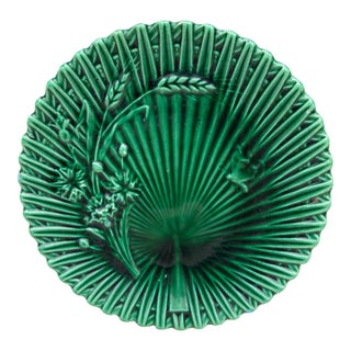 Green Majolica Wheat & Butterfly Plate Villeroy Boch For Sale