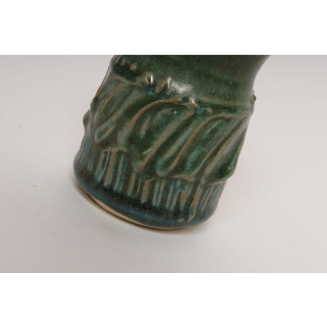 Green Petite Vintage Green Glaze Studio Ceramic Sgraffito Bud Vase by Deanna Nichols For Sale - Image 8 of 11