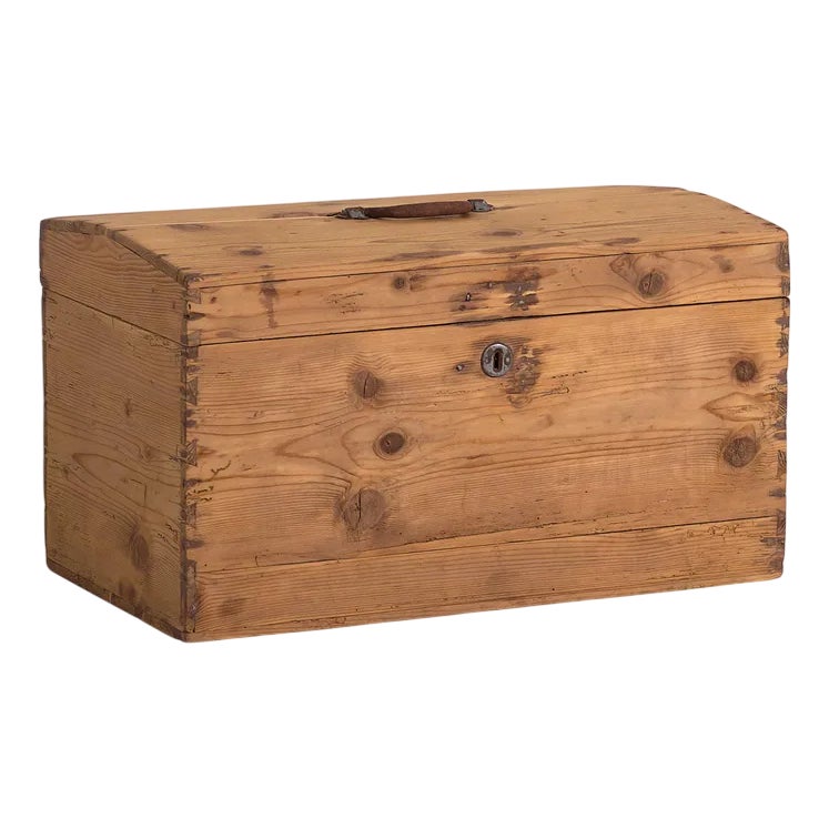Small Antique Chest, 1920s | Chairish