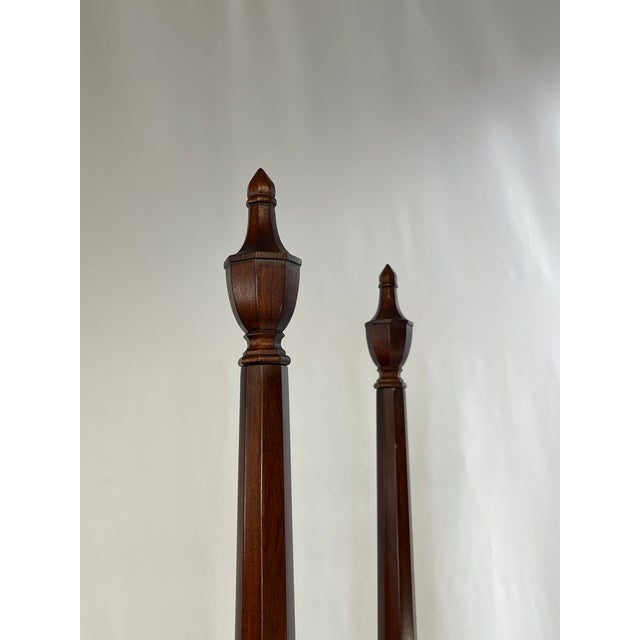 Vintage Henkel Harris Mahogany Queen Size Pencil Post Bed - Style 170, Finish 29 For Sale - Image 10 of 13