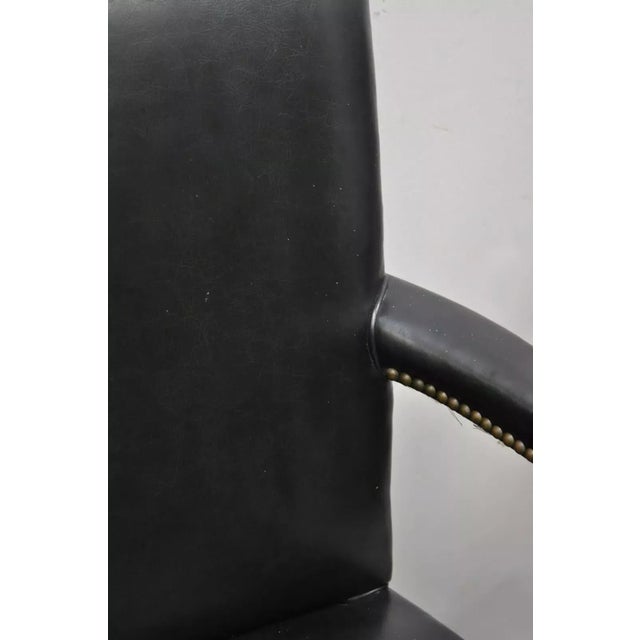 Early 20th Century Antique English Georgian Style Dark Green Leather Library Office Chairs - a Pair For Sale In Philadelphia - Image 6 of 12