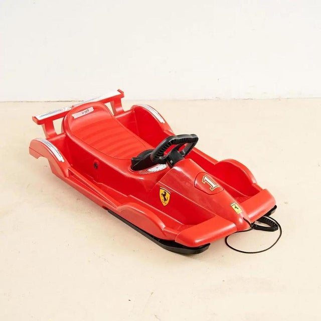 Ferrari Formula One Model with Original Bag For Sale - Image 6 of 6