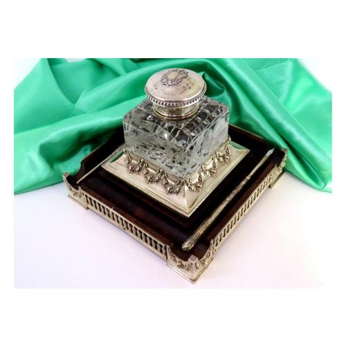 Silver Inkwell with Acid-Etched Glass Core and Silver Frame For Sale - Image 6 of 9