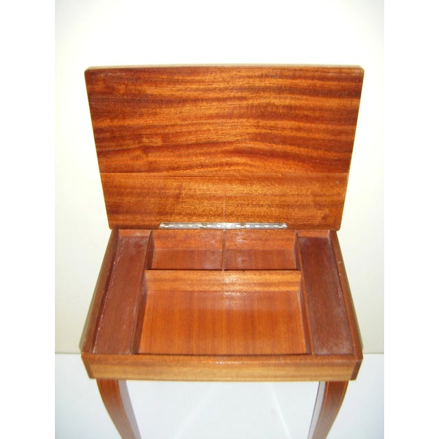 1990s Vintage MCM Inlaid Wood Chess Board Table Made in Italy For Sale - Image 5 of 7