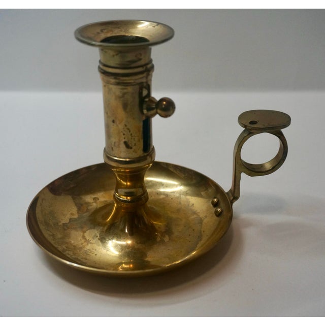 Antique 19th Century Brass Chamberstick Set | Features Rare Ejector Model & Threaded Baluster With Vintage "Japan" Snuffer For Sale - Image 4 of 11