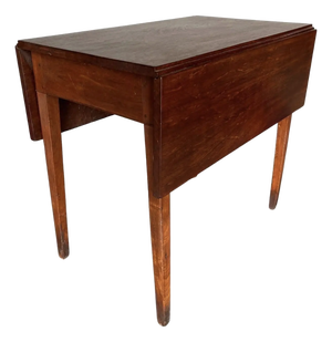 18th Century Virginia Tidewater Walnut and Yellow Pine Drop Leaf Table
