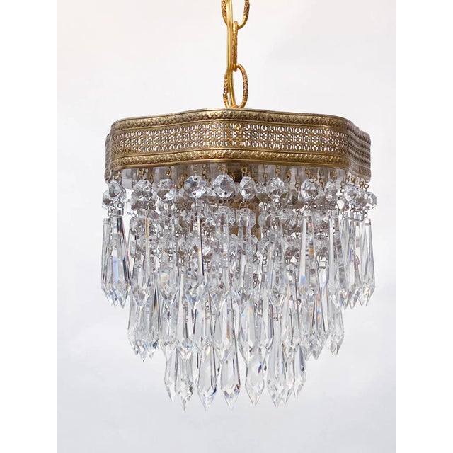 1950s Vintage Italian Brass Upside Down Layered Chandelier For Sale - Image 5 of 5