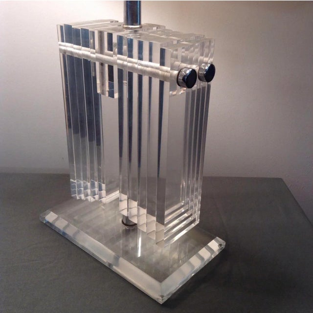 Chrome Stacked Lucite and Chrome Mid Century Modern Table Lamps - a Pair For Sale - Image 8 of 11