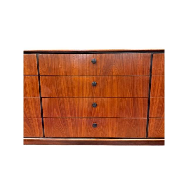 1960s Jack Cartwright for Founders Walnut Dresser For Sale - Image 12 of 15